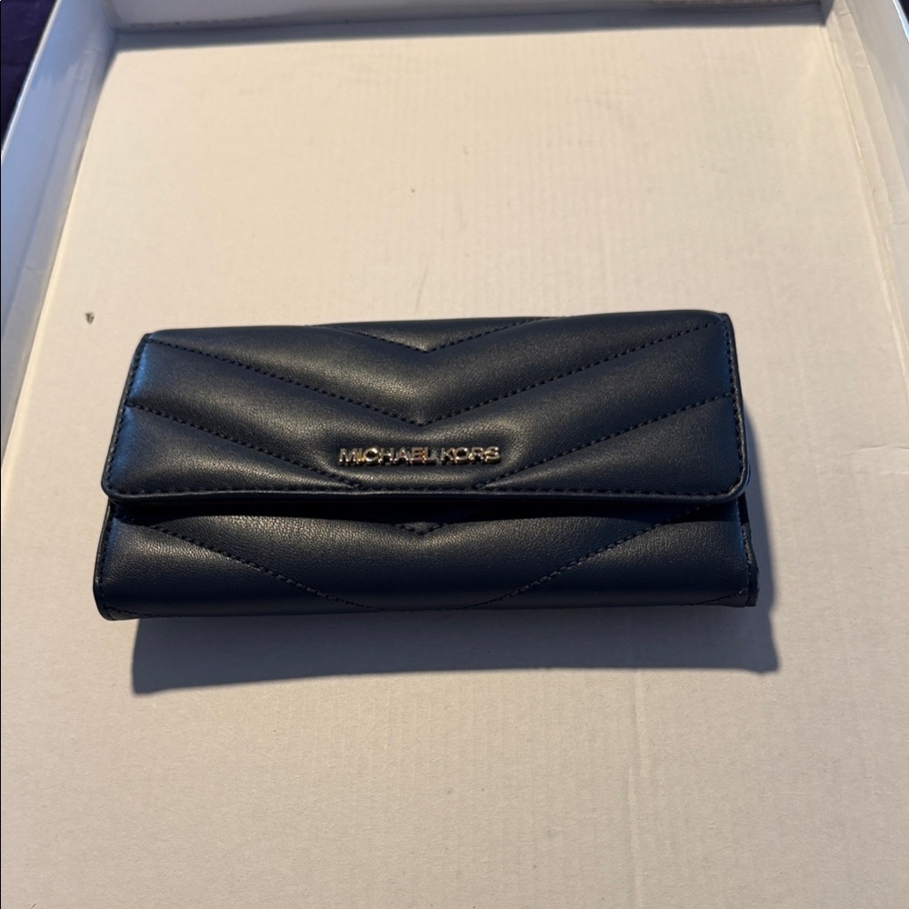Michael Kors Dark Blue Quilted Wallet